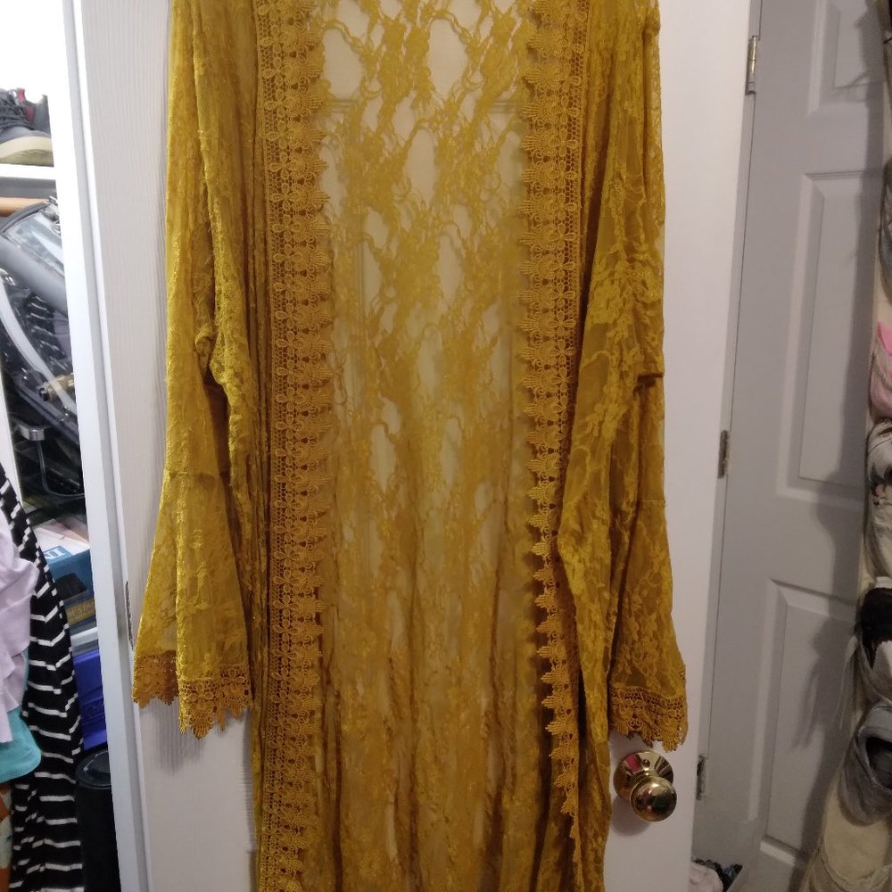 lace shirt